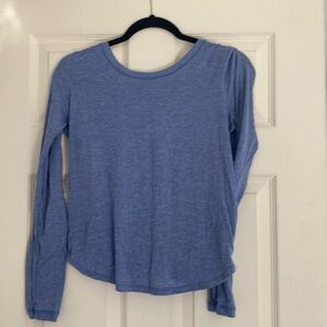 Lululemon size 4 long sleeve blue open back shirt